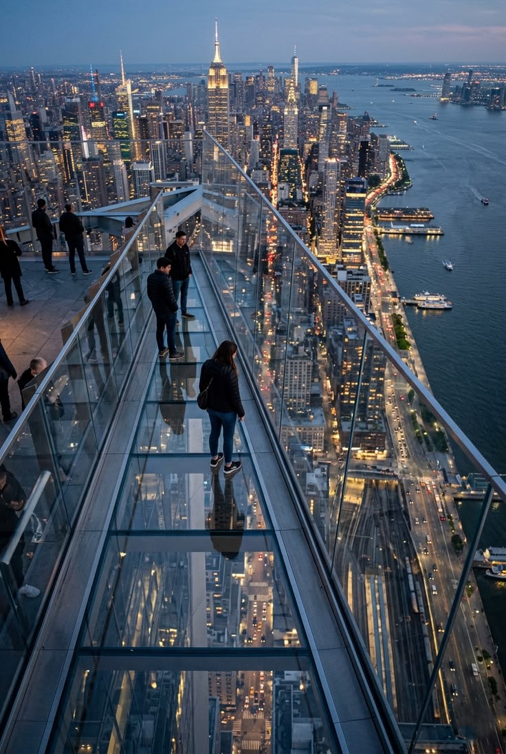 Observation decks and skyline views